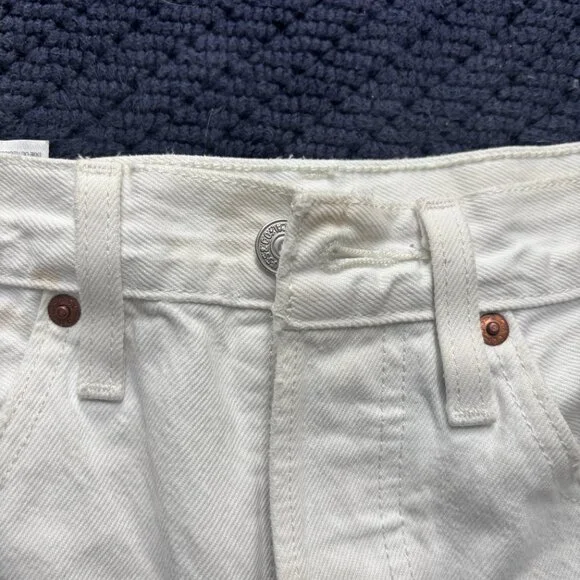 Levi’s White 501 Buttonfly Jean Shorts Size 26 - Picture 12 of 15